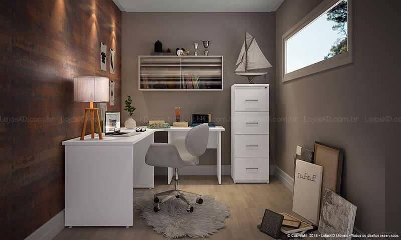 Home office com pisos que imitam madeira Projeto de Lojas KD