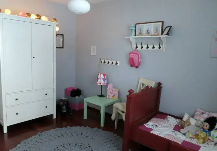 tapete de barbante croche no quarto infantil ambiente decorado circular cinza nórdico escandinavo
