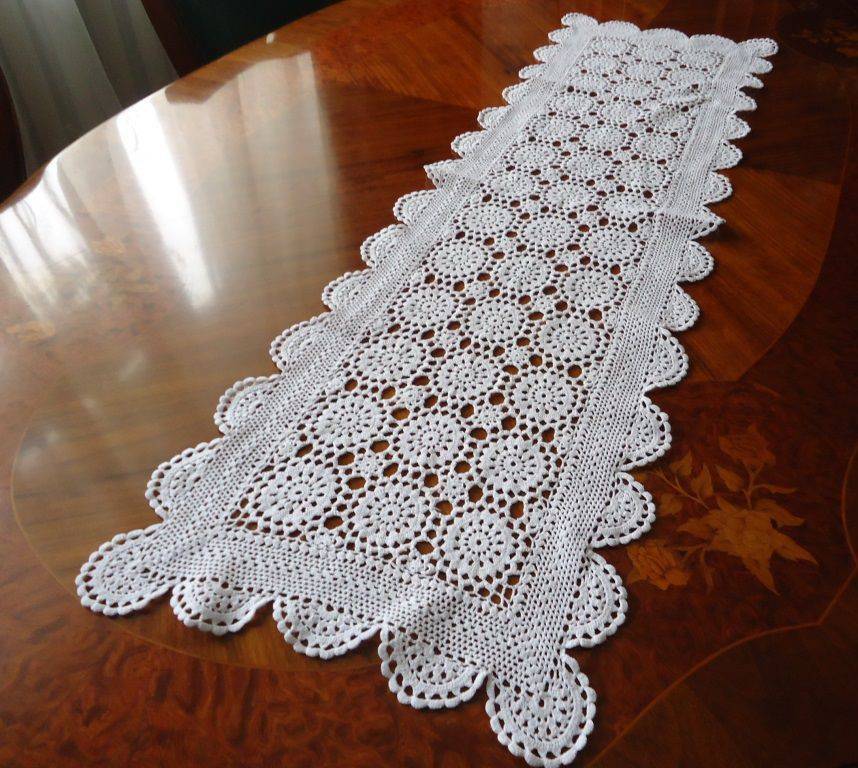 caminho de mesa de croche branco simples
