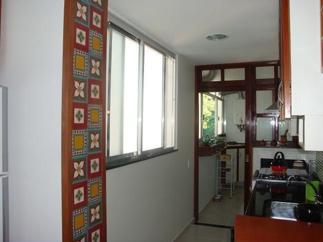 Adesivo para azulejo de cozinha em detalhe Projeto de Sandra Vianna da Silva