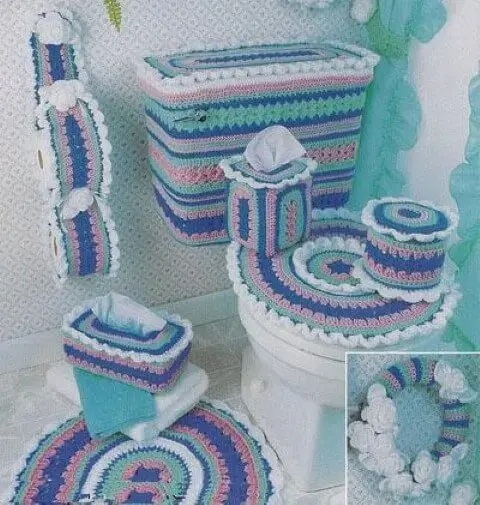 Jogo de banheiro de crochê completo colorido