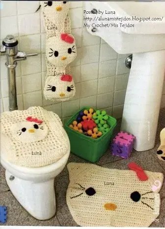 Jogo de banheiro de crochê da Hello Kitty