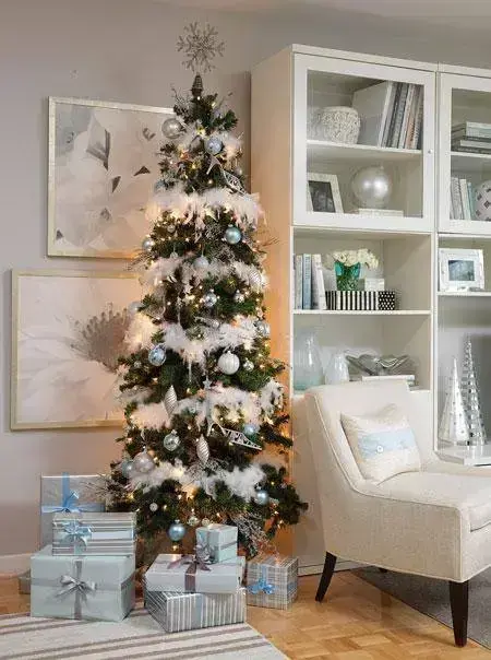 Christmas tree with white decoration
