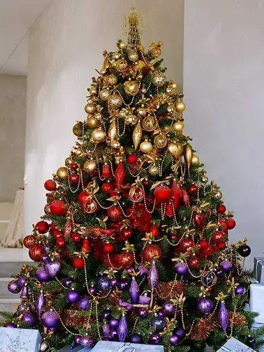 Red and Purple Golden Christmas Tree