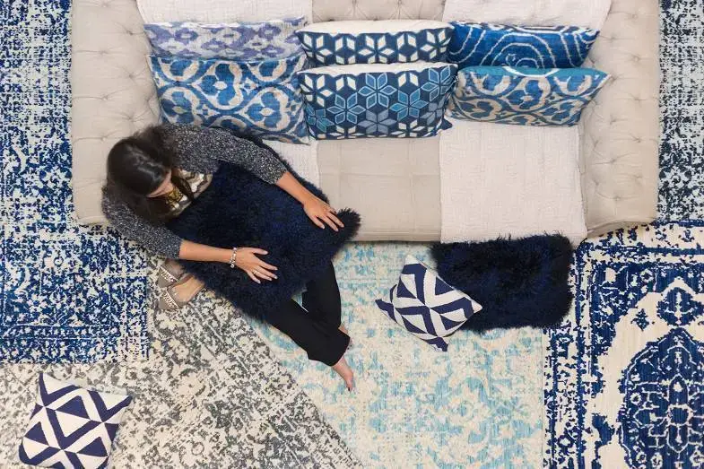 O Oriental Soft explora nuances de branco e azul com uma cara moderna, sem deixar de reverenciar a beleza da tapeçaria antiga.