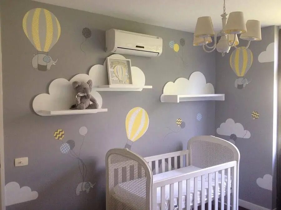 adesivos para quarto de bebê cinza e branco com desenhos de balões e elefantes Foto Pinterest