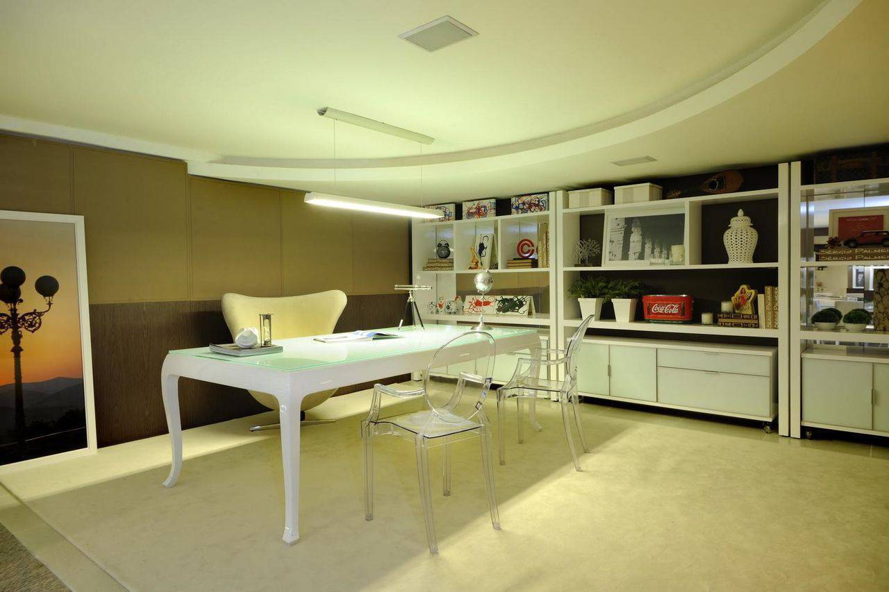 decoracao-home-office-mesa-quadrada-branca-sergiopalmeira-47402-proportional-height_cover_medium