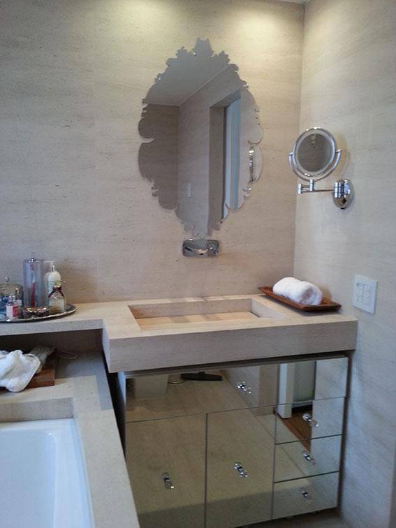 torneira para banheiro da Deca revestimento e espelho