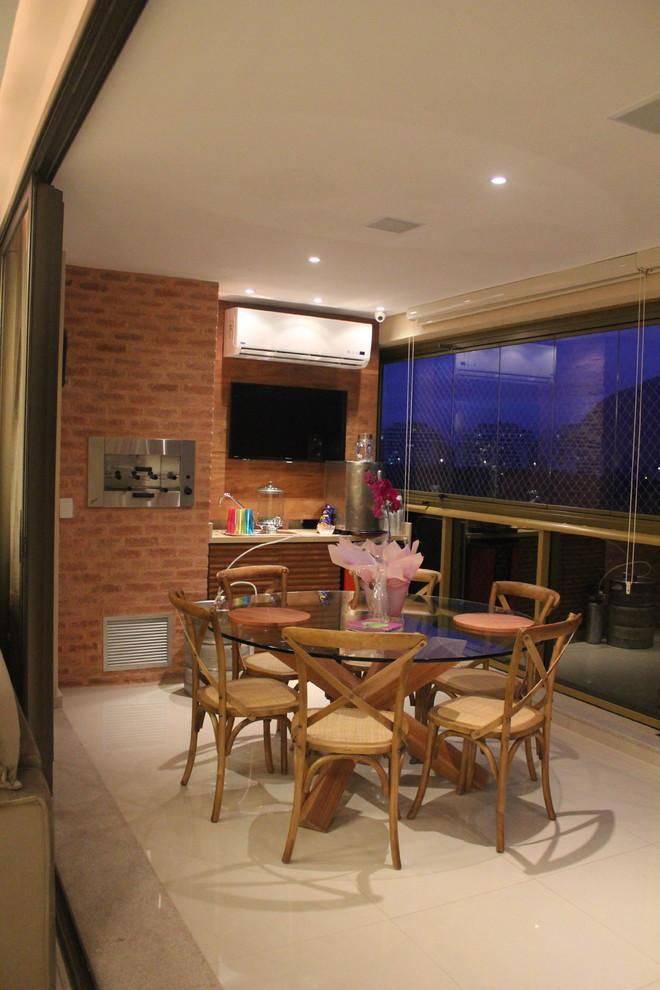 churrasqueira eletrica varanda gourmet com mesa de jantar b+l arquitetura interiores 101340