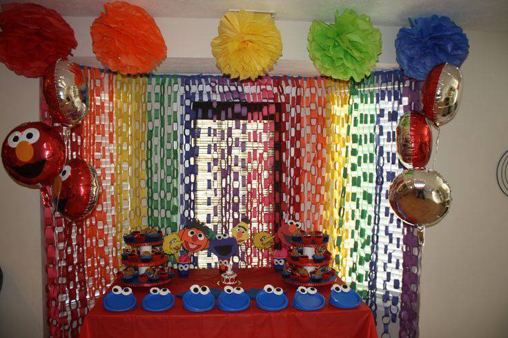 decoracao de festa infantil colorida vila sesamo