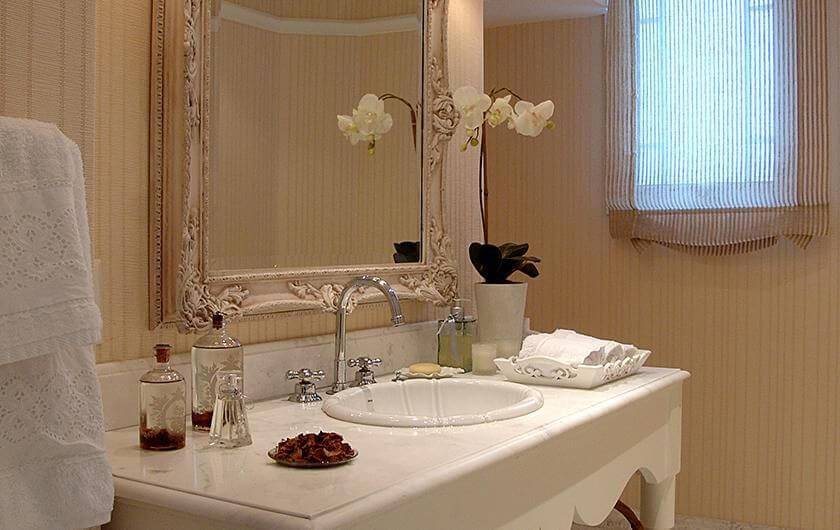 espelho para banheiro moldura antiga idalia daudt 101678