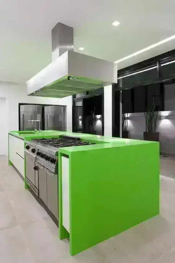 Cerâmica para cozinha moderna com bancada verde limão