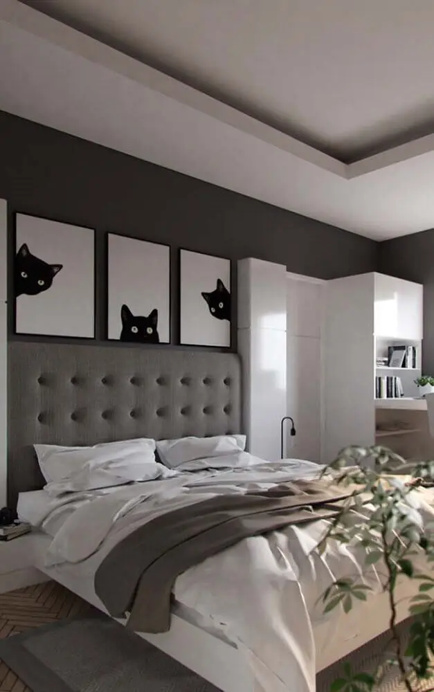cabeceira casal cinza em capitonê para decoração de quarto em tons de branco e cinza