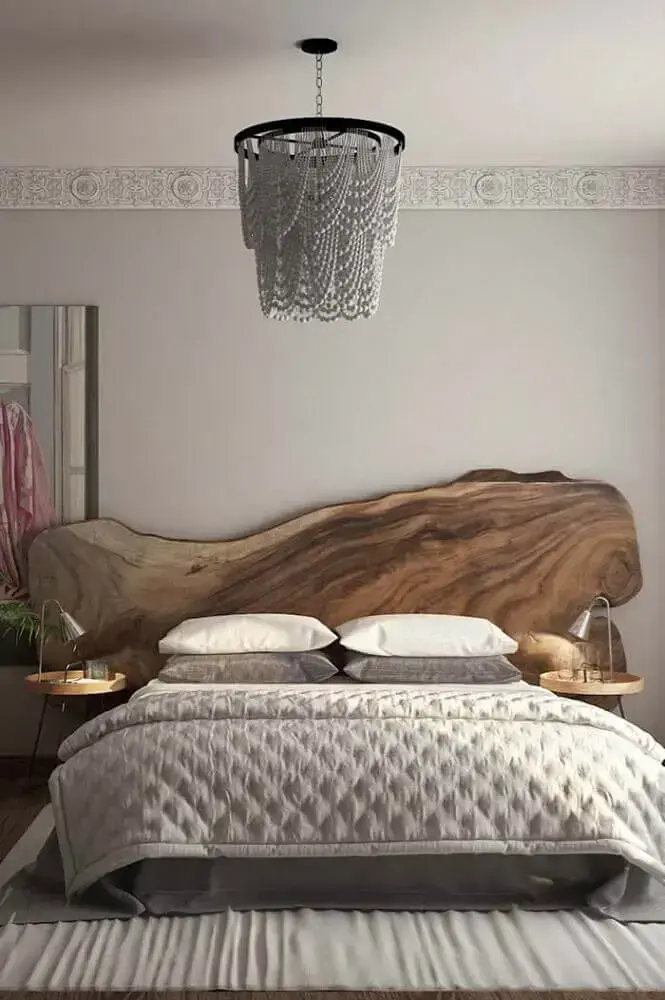 modelo de cabeceira para cama de casal em madeira de demolição