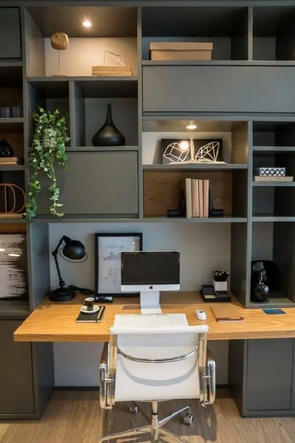 móveis para escritório moderno decorado com estante de nichos e bancada de madeira Foto Ideias Decor