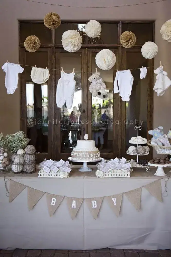 diaper tea decorated in neutral tones with clothesline Photo Baby Shower