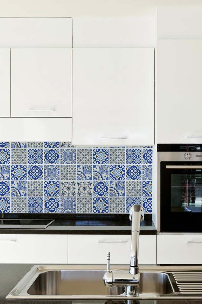 Cozinha com azulejo português