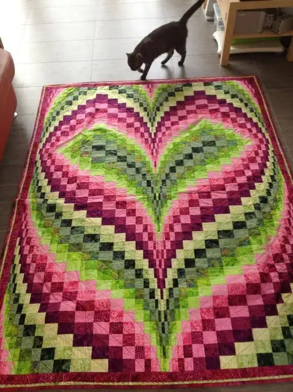 como fazer patchwork tapete em formato de coração