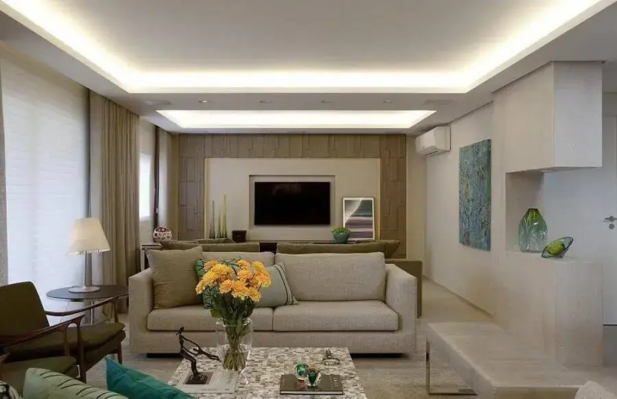 decoração de sala de apartamento em cores neutras Foto Cristina Barbara