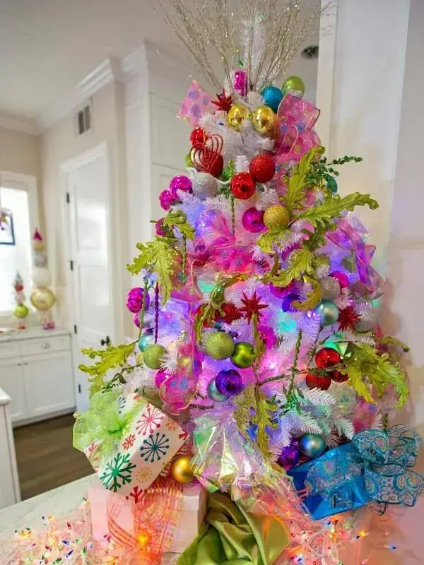 Como Enfeitar Árvore de Natal colorida