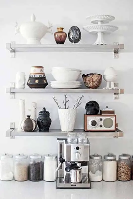 decoração com prateleira de aço para cozinha Foto Casal, Quintal, Etc & Tal