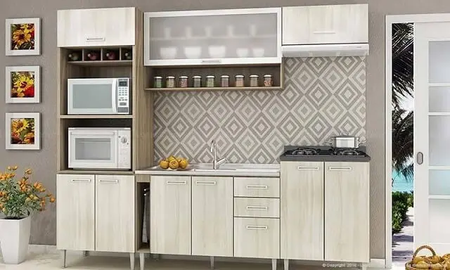 Cozinha modulada com adega, divisão para eletrodomésticos e mais Projeto de Lojas KD