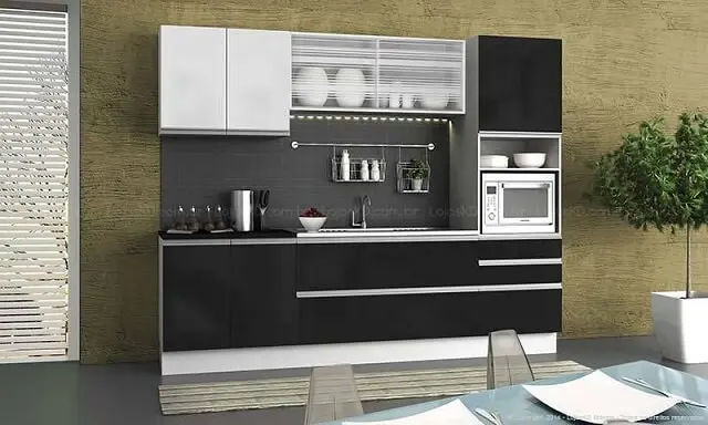 Cozinha modulada com armário preto e branco Projeto de Lojas KD