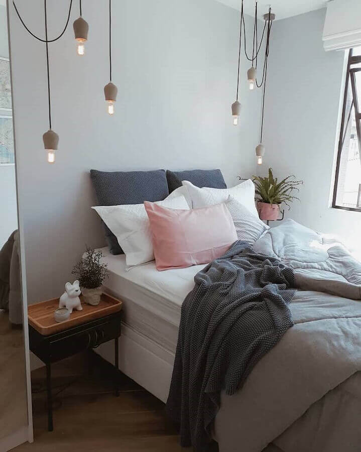 quarto tumblr simples decorado com pendente minimalista Foto Meu Apartamentinho
