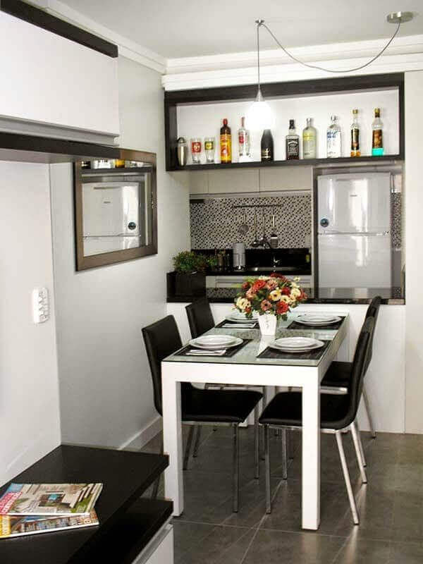 sala de jantar compacta e simples