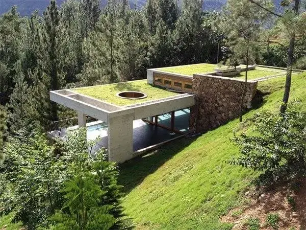 Transforme a decoração da sua casa incluindo um telhado verde