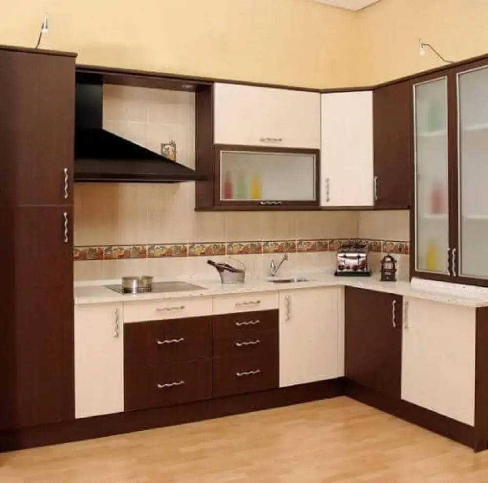cozinhas simples e bonitas com armários diferentes
