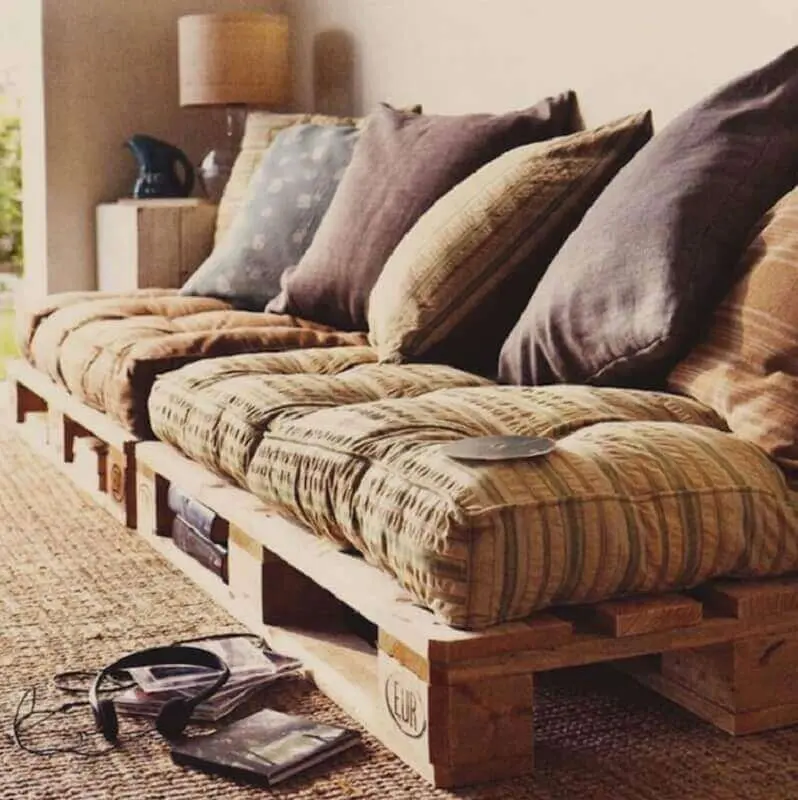 decoração com sofá de pallets