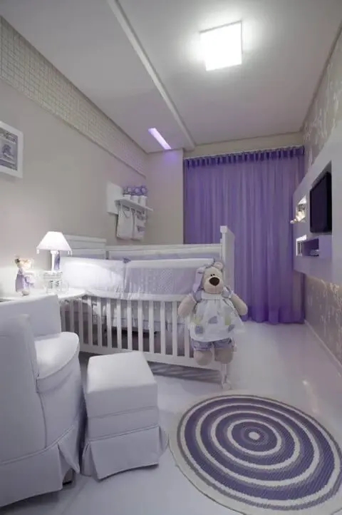 Cores para quarto de bebê lilás Projeto de Vanja Maia
