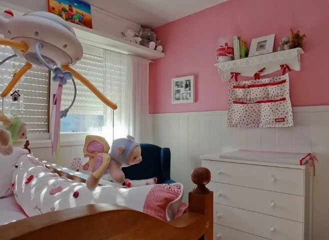 Cores para quarto de bebê rosa com vermelho Projeto de Alexandre