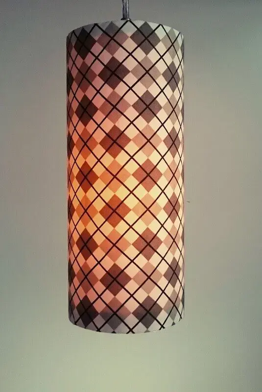 luminária de PVC revestida de tecido