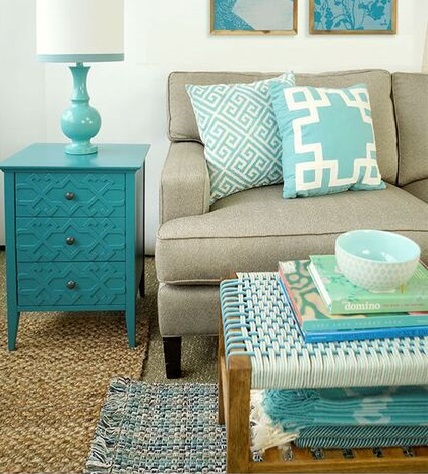 azul tiffany - sala de estar com gaveteiro aziul tiffany 