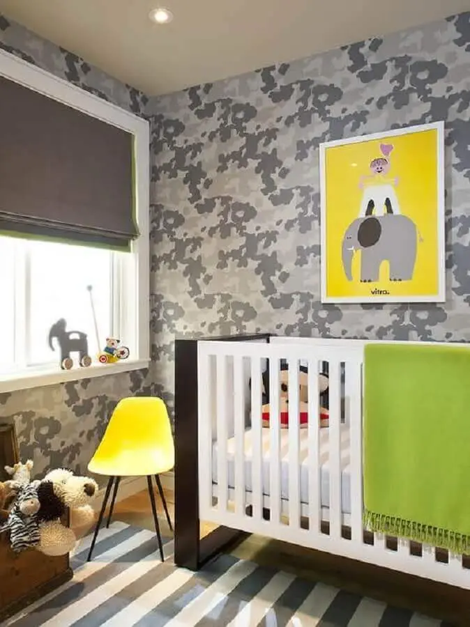 papel de parede para quarto de bebê com tema militar Foto Archzine