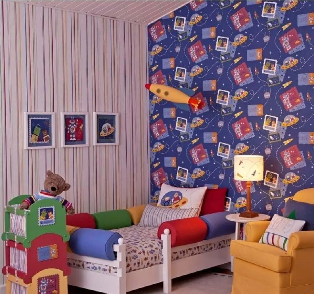 papel de parede para quarto infantil com tema do espaço