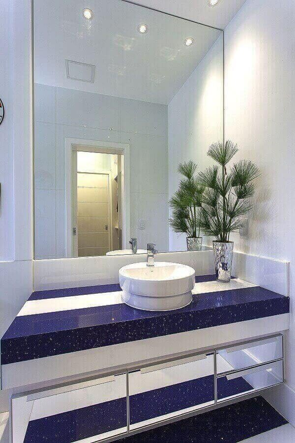 bancada de banheiro em silestone azul escuro Foto Pinterest