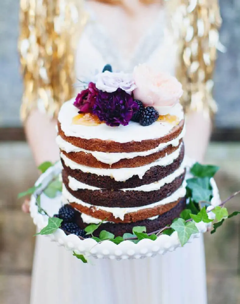 bolo rústico para casamento simples