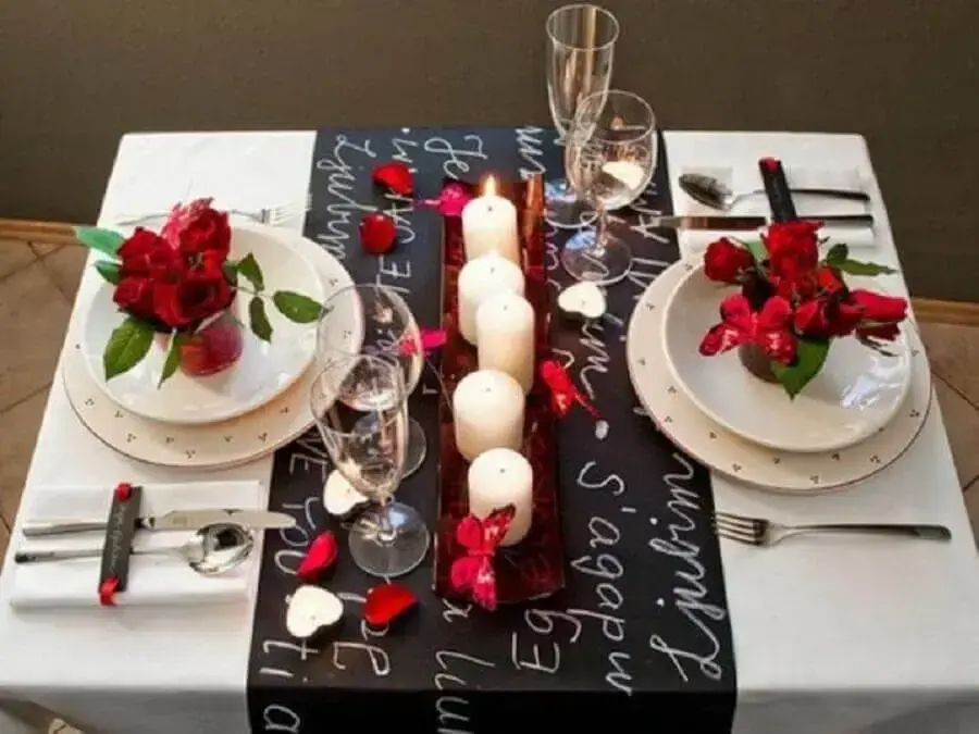 decoração para jantar romântico simples com velas