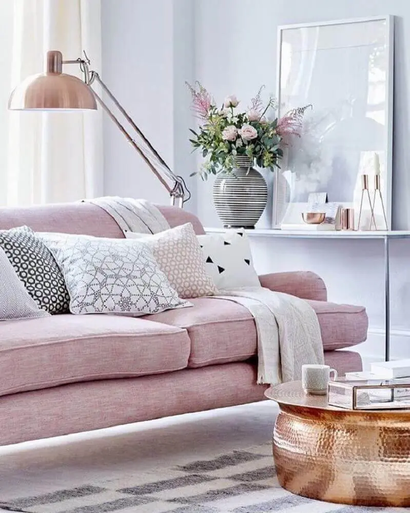 modelo de sofá para sala pequena e clean