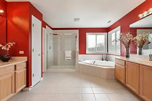 Cerâmica para banheiro vermelho