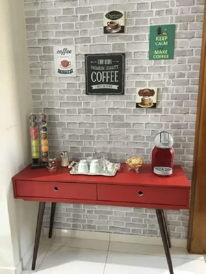 decoração cantinho do café com aparador vermelho Foto Ideias Decor