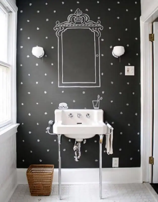 decoração de parede de lavabo com tinta lousa