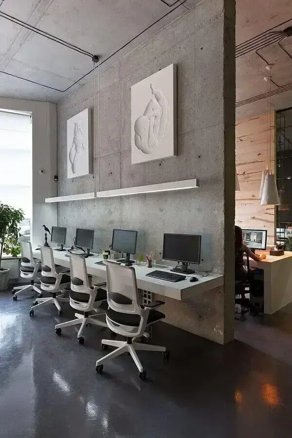 decoração moderna com mesa e cadeira para escritório corporativo 