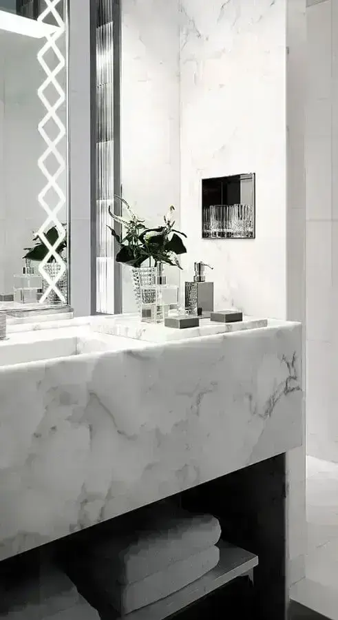 Decoração para banheiro sofisticado com mármore carrara branco - Pinterest