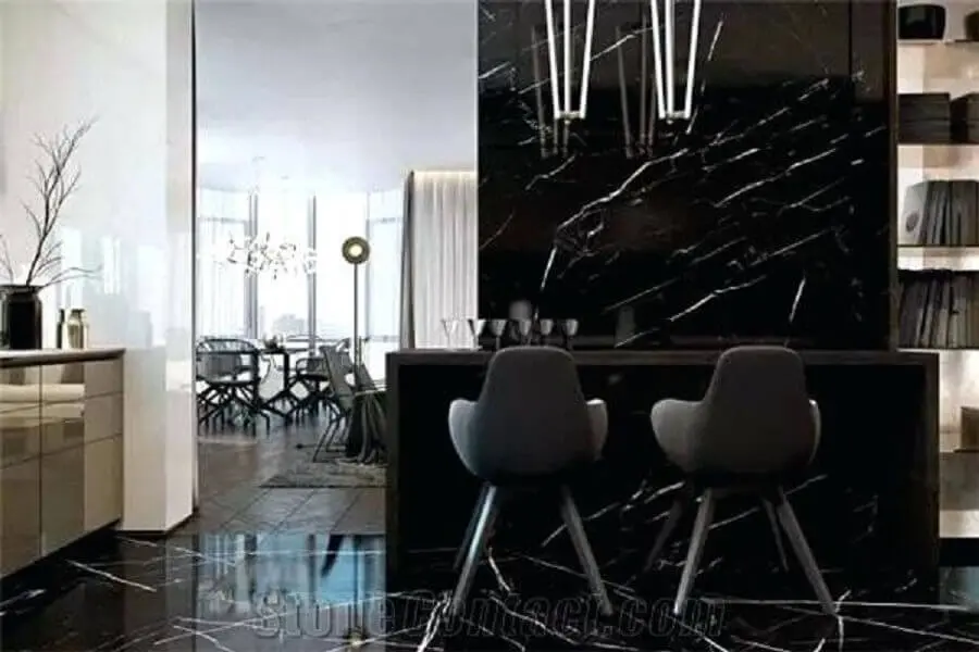 Decoração sofisticada com mármore preto - Foto disneykate