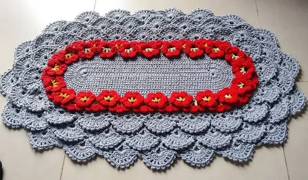 O tapete de crochê oval pode complementar a decoração da cozinha
