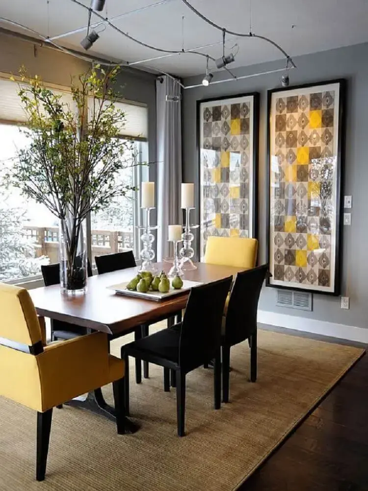 decoração moderna com quadros grandes para sala de jantar
